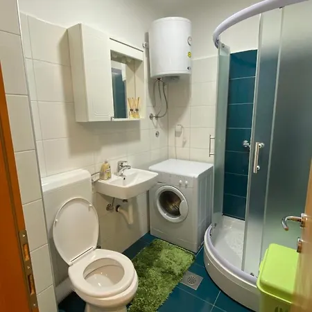 아파트 Apartman Marko 페일